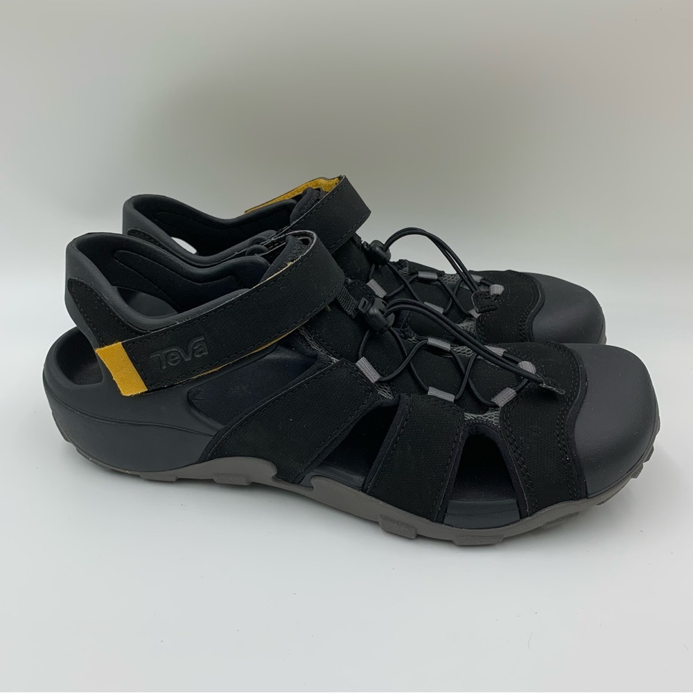 Teva flintwood sandal